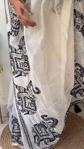 Bordure Saree élégante en coton épais avec de beaux glands imprimés d'animaux Collection de bandanas ethniques imprimés numériquement - Product Image 4