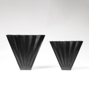 Vase à fleurs de table en métal fabriqué à la main Vase à fleurs en métal pour l'événement de mariage de fête le plus vendu élégant pour la décoration intérieure - Product Image 6