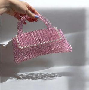 คลัทช์ลูกปัดสีขาวและสีดำคลาสสิกที่มีแผงตรงกลางเป็นรูปสี่เหลี่ยมผืนผ้ามุกและที่จับลูกปัดคริสตัลสีเข้มในราคาขายส่ง - Product Image 2