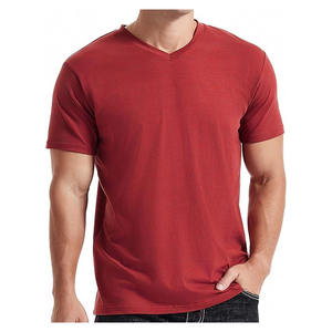 T-shirts imprimés pour hommes pour la saison estivale 2024, design à manches courtes, col en V, logo personnalisé et impression - Product Image 3