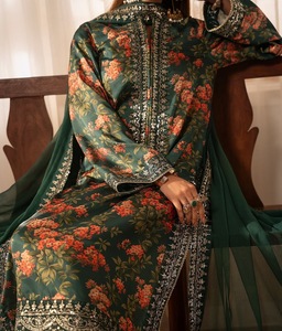 Eid Collection FABZONE Ready Wear Adultos Indo-Pakistani Lehenga Choli En Relieve Marfil Kurta Plazzo Dupatta Protección Solar Regular - Product Image 2