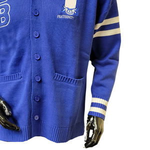 ZPB Varsity personnalisé tricoté cachemire sororité Cardigan col en v université broderie crête Logo hiver Style décontracté bouton avant - Product Image 4