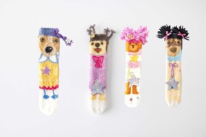 Calcetines Divertidos de Poliéster Premium con Diseño de Perros de Dibujos Animados, Calcetines Cálidos y Acogedores para Interiores, Modernos y Encantadores, Regalo para Amigos - Product Image 4