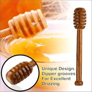 กระบวยน้ำผึ้งทำจากไม้เกรดอาหารที่มีด้ามยาวและดีไซน์ร่องเพื่อการเสิร์ฟและกระจายน้ำผึ้งที่สมบูรณ์แบบ - Product Image 2