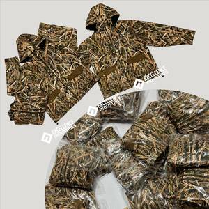 Nouvelle combinaison de chasse en softshell d'hiver élégante, fabricant OEM au Pakistan, séchage rapide, imperméable, prix bas, combinaison de chasse respirante - Product Image 4