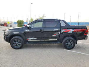 Toyota Hilux Adventure 2016 / Disponible para la Venta con Bajo Kilometraje, Motor de Gasolina, Auto Usado en Excelentes Condiciones y Sin Accidentes - Product Image 5