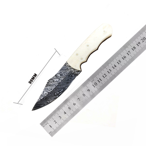 Couteau de chasse en acier damas fait main avec drapeau Texas manche en bois personnalisable à lame fixe de transport quotidien supporté par l'OEM - Product Image 3