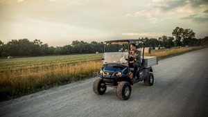 2023 Cushman Hauler 1200X EFI Gas - Product Image 4