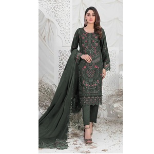 Le dernier costume pakistanais avec broderie Séquence de 3mm et Khatli Work Salwar Suit à un prix abordable - Product Image 1