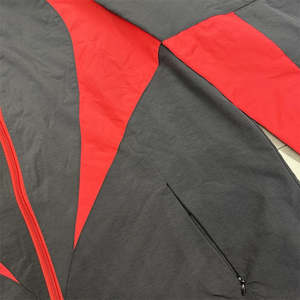 Conjunto Deportivo de 2 Piezas Personalizado, Chaqueta Cortavientos y Pantalones Deportivos Holgados de Pierna Recta para Hombre, de Alta Calidad, en Poliéster - Product Image 3