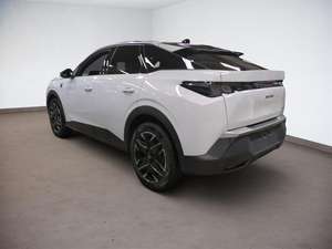 Peugeot 3008 GT MildHybrid DSG6 1.6L Essence 181 CV SUV d'occasion en bon état, sièges en cuir, toit ouvrant panoramique, phares à LED - Product Image 2