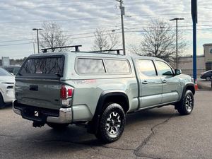 Toyota Tacoma TRD Off Road 2023 Usada en Buen Estado, Doble Cabina LB 4WD, Volante a la Izquierda, Paquete Todoterreno, Paquete Deportivo, Sistema de Navegación - Product Image 3