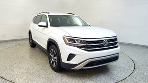 2023 pour Atlas 2.0T Turbo SE 4Motion AWD Conduite à gauche 8 cylindres Automatique Faible kilométrage Prix Stock Disponible pour expédition - Product Image 4