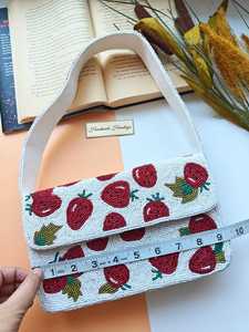 Sac brodé avec ceinture détachable - Product Image 6