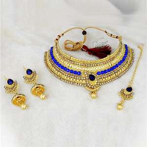 Kriaa <b>Fine</b> <b>Jewelry</b> <b>Set</b> Austrian Stone Choker Necklace with Maang Tikka 1107914D - Product Image 1