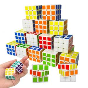 Cubo Magico Portatile 3x3 Mini, Gioco Antistress in Materiale ABS, Perfetto per Regali di Compleanno per Bambini e Omaggi Personalizzati - Product Image 1