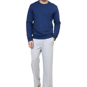 Nuevas sudaderas de patrón sólido de moda de fabricante profesional Precio de tela de jersey de color elegante para uso en invierno - Product Image 1