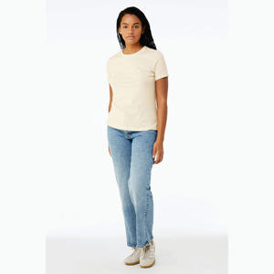 Camiseta de algodón suave para mujer, cómoda, cuello redondo, ligera, en blanco, moderna, personalizada, informal, para exteriores, elegante, para uso diario - Product Image 4