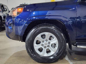 BEST OFFER USED 2021 4-Runer 4x2 Limited 4-dr S U-V Left Steering Used Electric <b>Leather</b> Seats - Product Image 6
