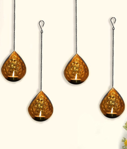 ที่วางเทียนโลหะสีทอง พร้อมโซ่แขวนสำหรับคริสต์มาส ทนทาน เป็นมิตรกับสิ่งแวดล้อม - Product Image 1