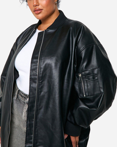 Veste universitaire pour femmes personnalisable en laine de qualité supérieure avec perles de broderie teintes Rivet détail coton rempli coupe surdimensionnée - Product Image 4