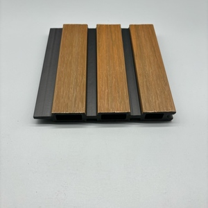 Caldo-vendita cortile decorativo WPC giardino recinzione esterna di legno di plastica recinzione composita per esterni - Product Image 6