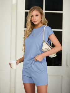 2025 été nouvelle couleur unie 100% coton vêtements de sport pour femmes col ample à manches courtes T-Shirt déchiré bouton à capuche court 2 pièces - Product Image 4