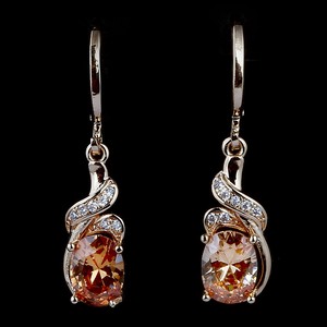 Pendientes Elegantes para Mujer - Color Durazno - Product Image 1