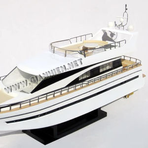 Gia Nhien Fabricant Approuvé Conception Personnalisée Basse quantité minimale de commande EN BOIS ASTONDOA 73-PERLE BLANCHE PEINTE-BATEAU DE VITESSE EN BOIS - Product Image 1