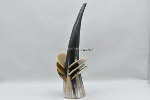 Posavasos de Cuerno de Búfalo Natural Hechos a Mano, Accesorios Rústicos para Bebidas de Alta Calidad - Product Image 4