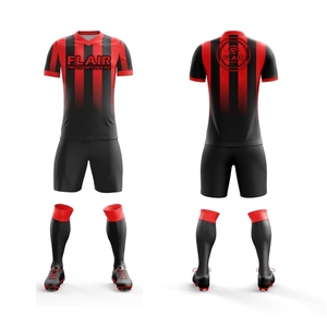 Ensembles d'uniformes de maillots de football confortables et respirants de meilleure qualité au design personnalisé Service OEM pour les jeunes joueurs de sexe masculin Coupe automatisée - Product Image 1