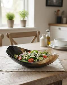 Bol en corne pour thèmes de cuisine bio, bol artisanal en corne aux bords naturels, bol en corne pour une table rustique à prix avantageux - Product Image 1