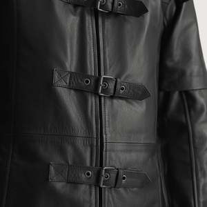 Abrigo de Cuero con Capucha Huntsman Negro, Estilo Elegante de Gabardina - Product Image 6