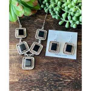 Navajo Handcrafted Onyx and Sterling <b>Silver</b> <b>Necklace</b> <b>Set</b> - Product Image 1