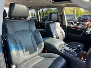 Lexus LX 570 Base 2017 - Product Image 2