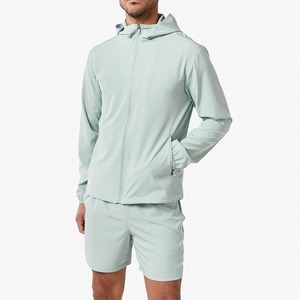 Conjunto de Chaqueta corta cortavientos de dos piezas personalizada ligera de verano para hombre conjunto de chándal corto cortavientos para hombre - Product Image 1