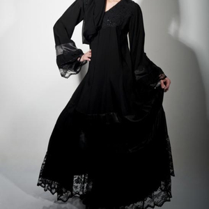 Robe noire complète pour femmes musulmanes abaya à la mode de Dubaï - Product Image 1