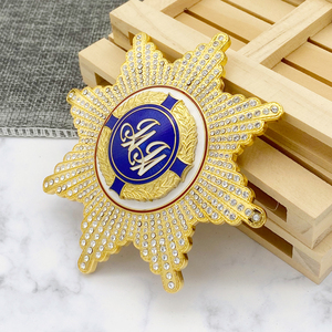 หมุดปักโลหะแบบมืออาชีพป้ายปักหมุดเครื่องประดับแบบสั่งทำ - Product Image 1