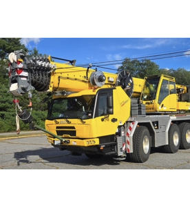 Grue tout-terrain hydraulique d'occasion Grovez GMK3060L-1 2023, capacité de 65 tonnes, moteur 340 CV, garantie de plus de 5 ans, 79 370 lb MVM, boîte de vitesses Pu - Product Image 2