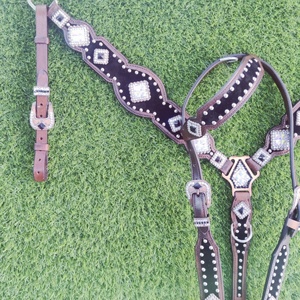 Juegos de tachuelas Western Headstalls con ajuste personalizado con nombre de marca personalizado Western Saddle Headstall Horse Tack Antique Engrave - Product Image 4