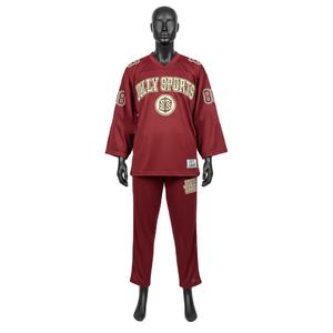 Ensemble pantalon et maillot en jersey polyester premium 220 GSM pour homme, couleur bordeaux, panneaux respirants, logo brodé et appliqué. - Product Image 1