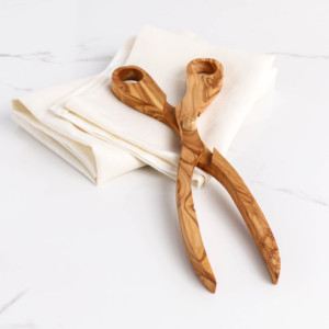 Pinzas para Ensalada de Madera Ecológicas ArtisRaw de Primera Calidad, Hechas a Mano con Madera de Olivo, Solo Lavado a Mano - Product Image 1