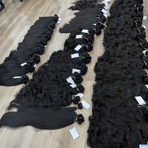 Una gran cantidad de paquetes de cabello ondulado natural vietnamita Proveedor de cabello sin procesar Sin enredos Sin caída de cabello - Product Image 3