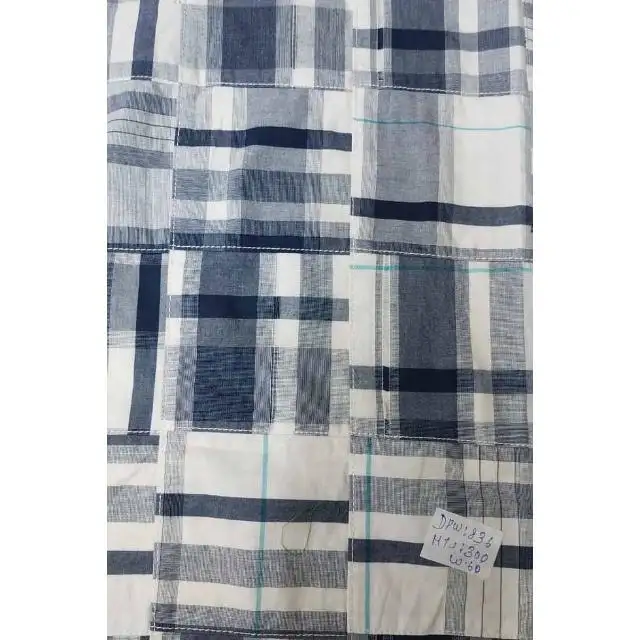 Neues Neuestes 2024 Natürlicher Garn gefärbter Tartan 100 % Baumwolle Gewebe Textil Madras Patchwork-Gewebe für Hemd