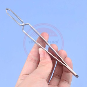 ชุดเครื่องมือกำจัดเห็บสำหรับทำความสะอาดสัตว์เลี้ยงประจำวันชุดแหนบกำจัดเห็บแบบพกพาคู่สำหรับสุนัขแมวสัตว์เลี้ยง - Product Image 4