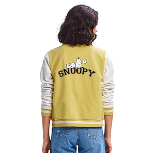 Veste universitaire en laine 100% personnalisable pour dames, fourniture en gros de broderie en coton teint avec un patch en chenille - Product Image 2