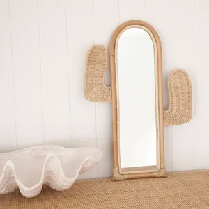 Nouveaux designs de miroir cactus en rotin décor à la maison décoration murale Boho variété de formes décoration murale en rotin OEM du Vietnam - Product Image 3