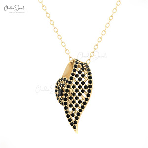 Produits uniques à vendre : Pendentif élégant incurvé en diamant noir naturel de 2 mm de taille ronde avec collier en or fin 14 carats pour femmes - Product Image 1