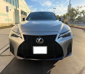 SUPER CLEAN 2023 L E X U S IS 350 F SPORT PRÊT À ÊTRE EXPÉDIÉ - Product Image 1