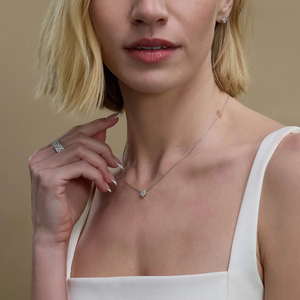 Colgante de Diamante Cultivado en Laboratorio con Halo de 1/2 CTW, Collar de Diamantes en Forma de Corazón Brillante de Oro de 14K, Joyería de Regalo Romántico - Product Image 2